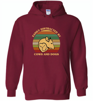 Easily distracted by cows and dogs vintage retro - Gildan Heavy Blend Hoodie