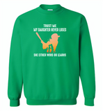 Trust me my daughter never loses she either wins or learns soffball mom mother's day gift - Gildan Crewneck Sweatshirt
