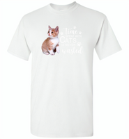 Time spent with cats is never wasted version - Gildan Short Sleeve T-Shirt